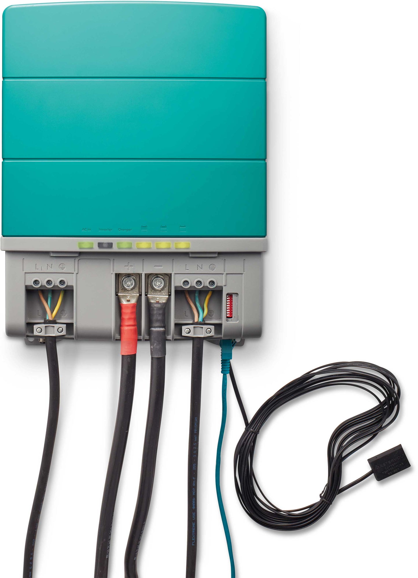 Mastervolt CombiMaster 2000 lader og inverter